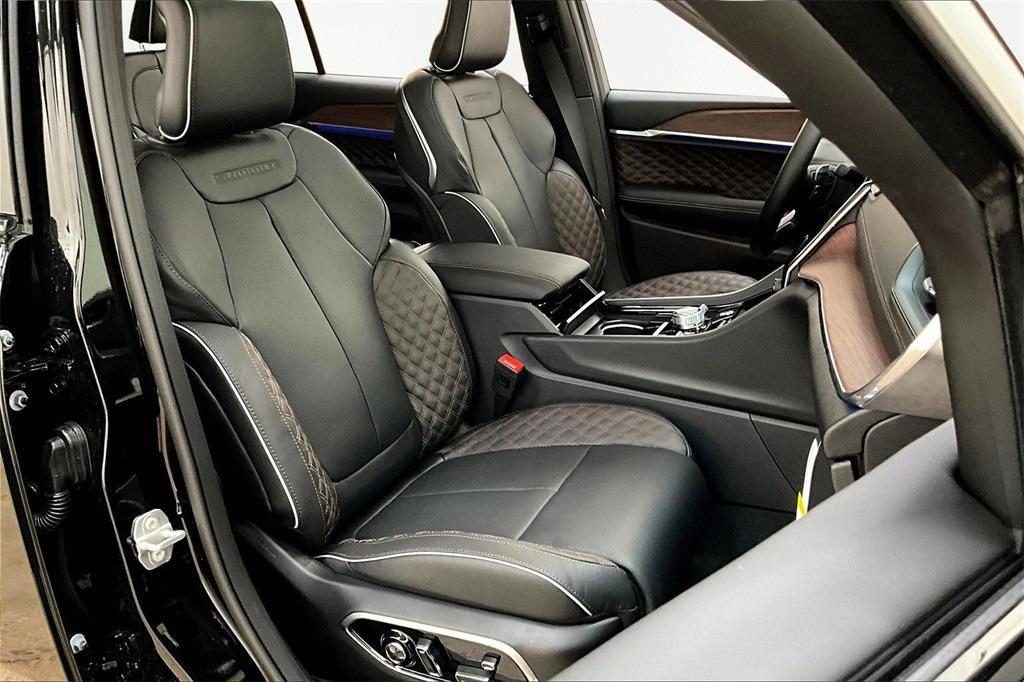 new 2025 Jeep Grand Cherokee L car, priced at $55,093