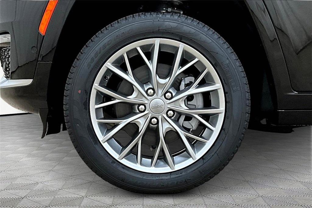 new 2025 Jeep Grand Cherokee L car, priced at $55,093