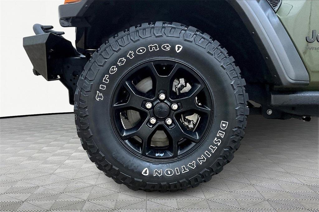 used 2021 Jeep Wrangler Unlimited car, priced at $27,490