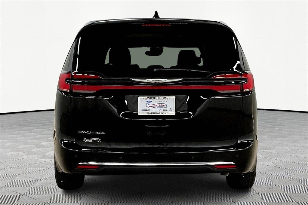 new 2025 Chrysler Pacifica car, priced at $38,490