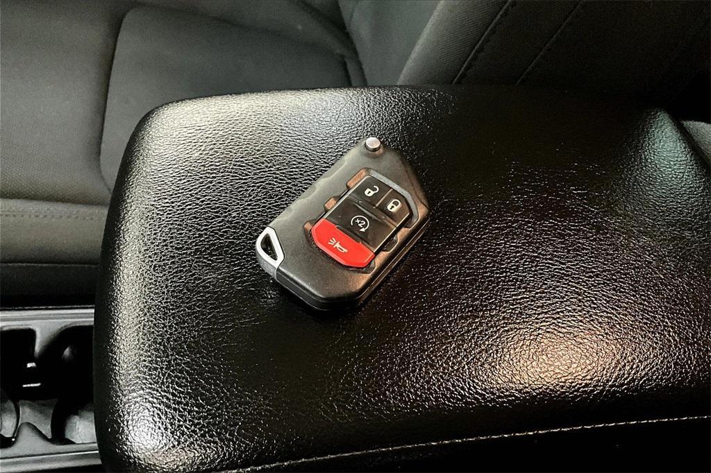 used 2021 Jeep Wrangler car, priced at $21,900