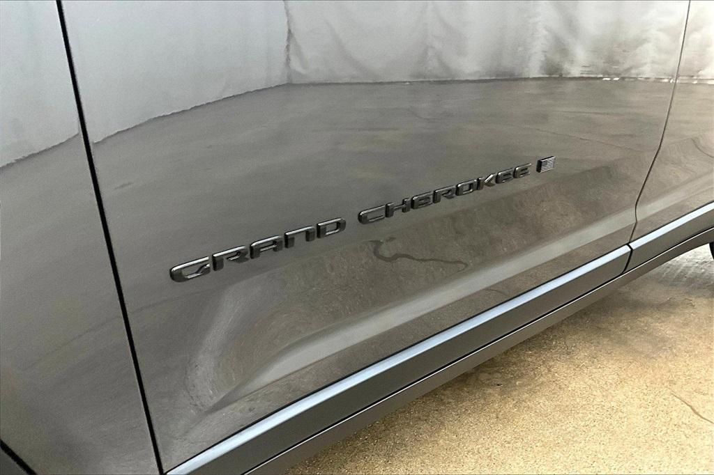 new 2025 Jeep Grand Cherokee L car, priced at $44,176