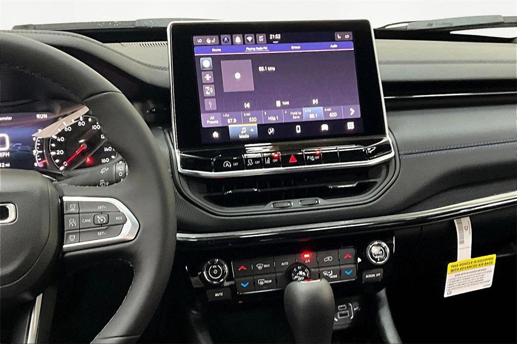 new 2026 Jeep Compass car, priced at $32,395