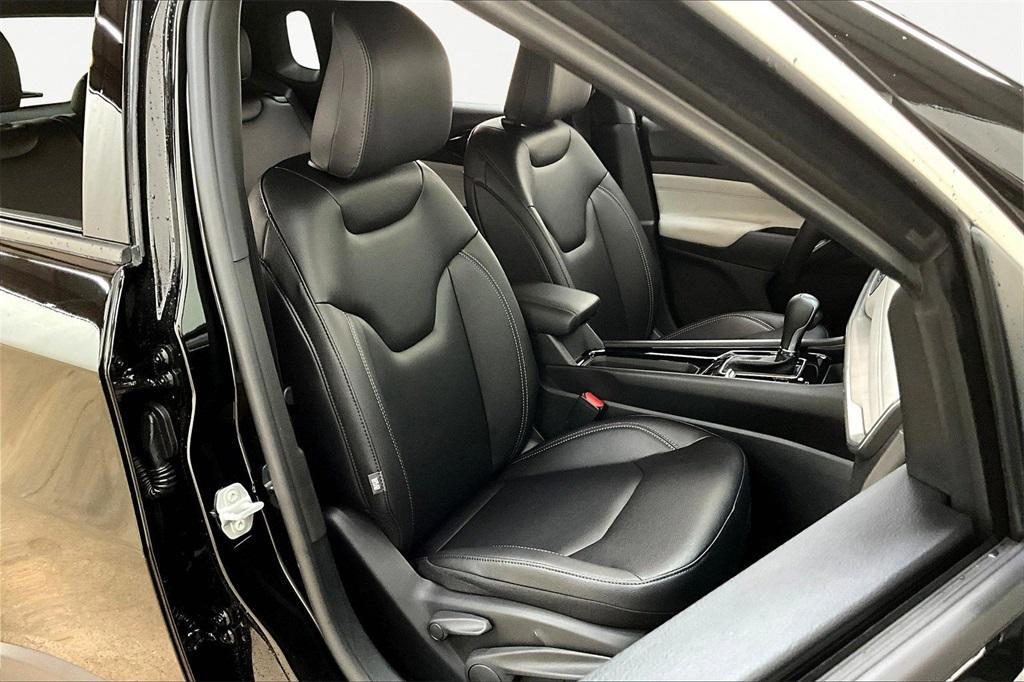 new 2026 Jeep Compass car, priced at $33,383