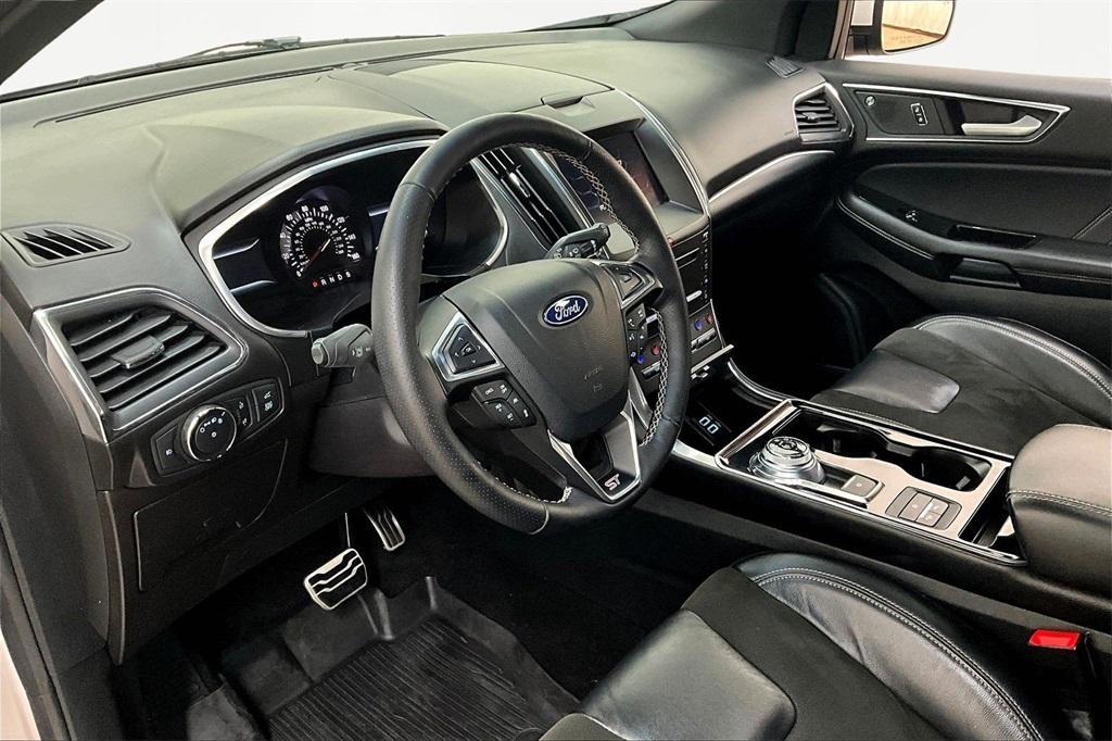 used 2019 Ford Edge car, priced at $22,490
