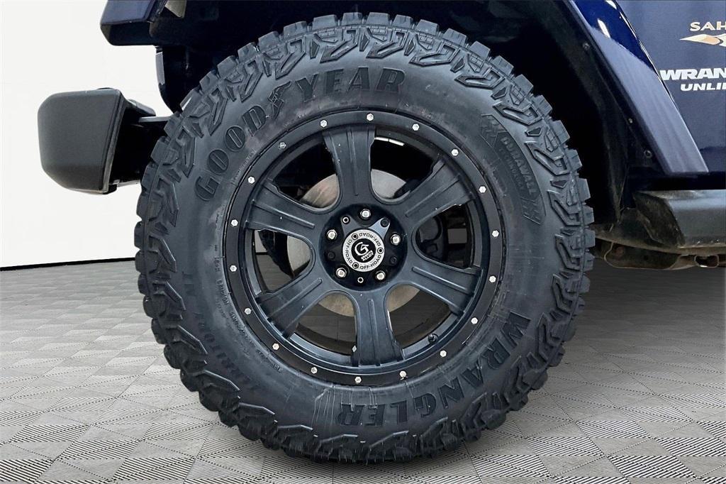 used 2013 Jeep Wrangler Unlimited car, priced at $15,000