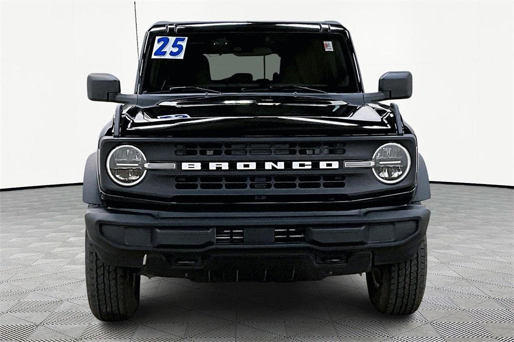 used 2025 Ford Bronco car, priced at $40,900