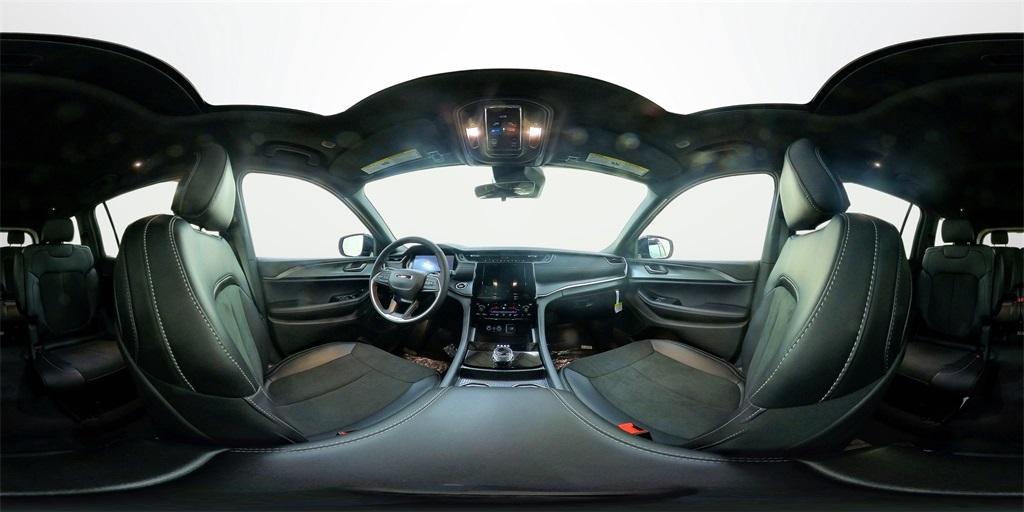 new 2025 Jeep Grand Cherokee L car, priced at $41,451