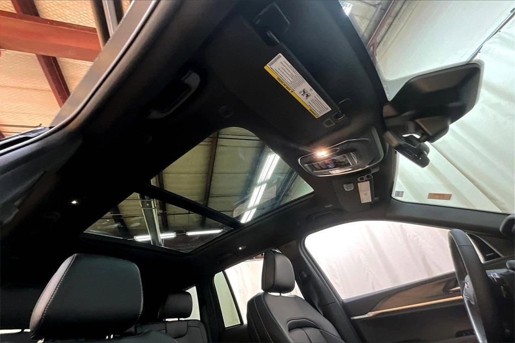 new 2025 Jeep Grand Cherokee car, priced at $48,521