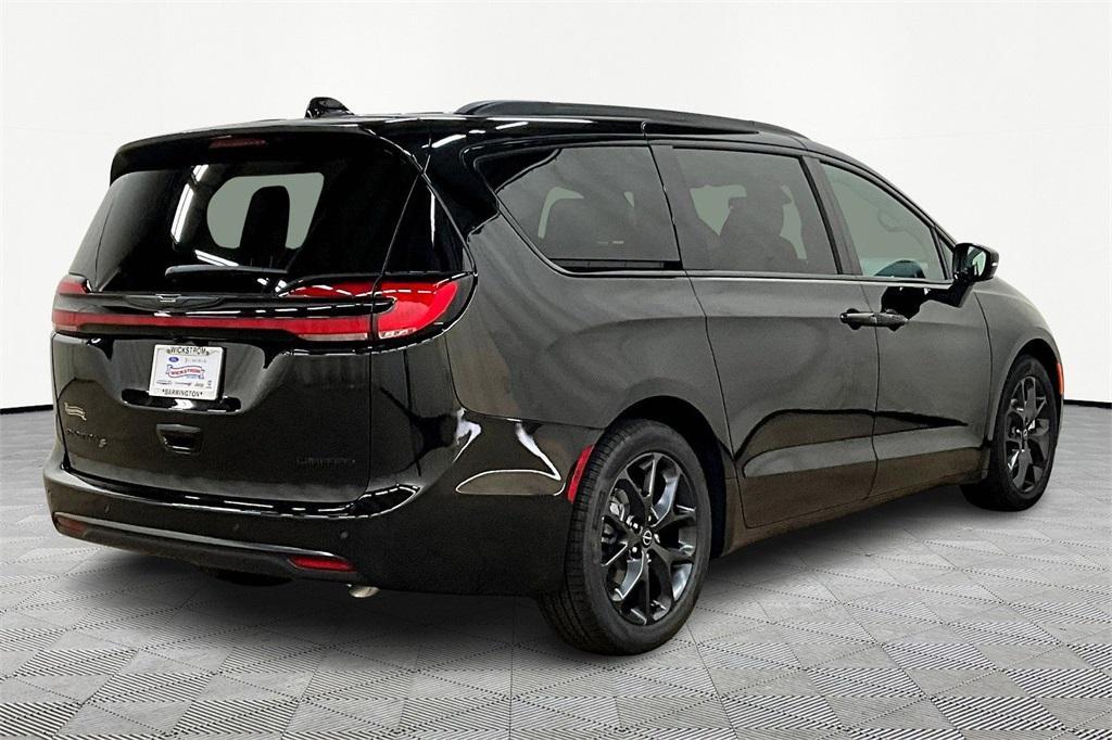 new 2026 Chrysler Pacifica car, priced at $47,443