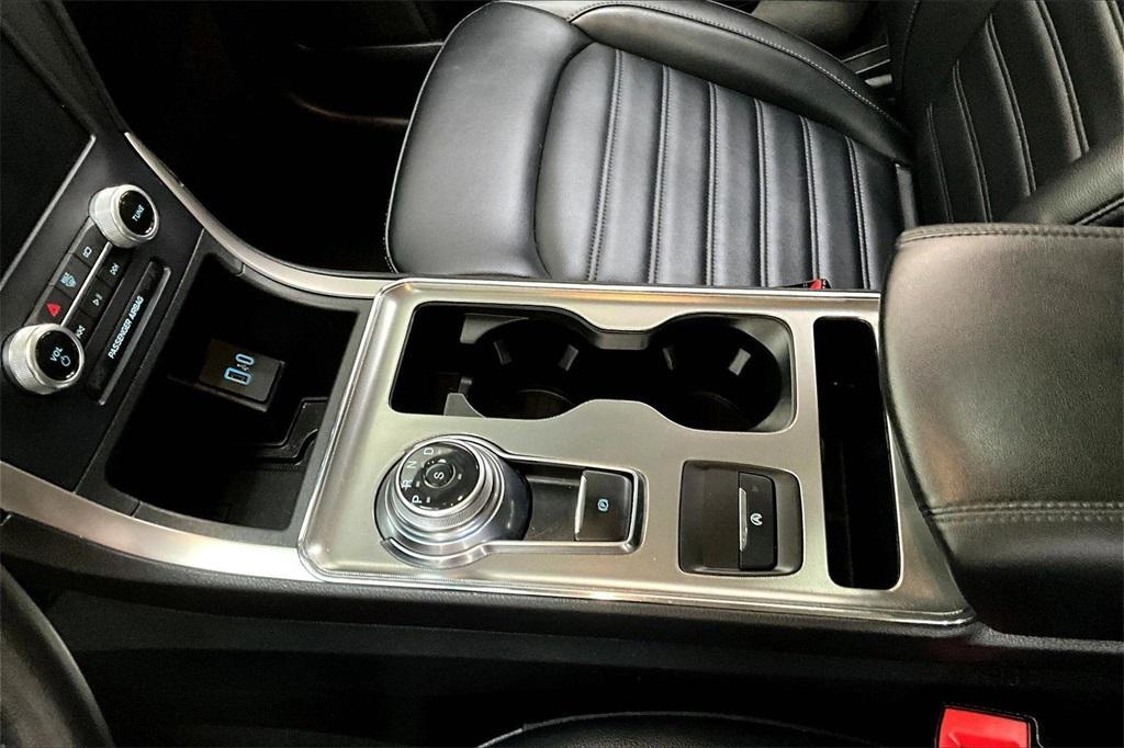 used 2022 Ford Edge car, priced at $24,900