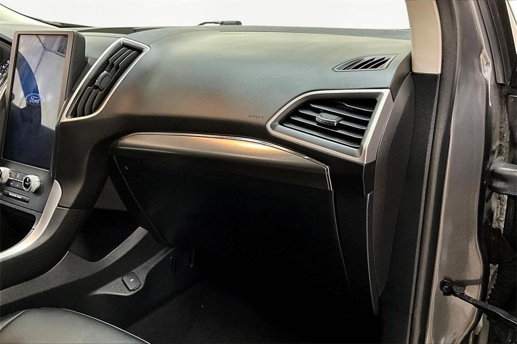 used 2022 Ford Edge car, priced at $24,900