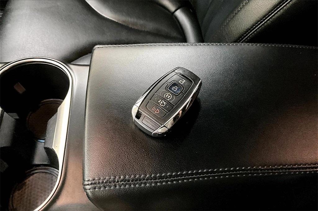 used 2019 Lincoln Nautilus car, priced at $19,900