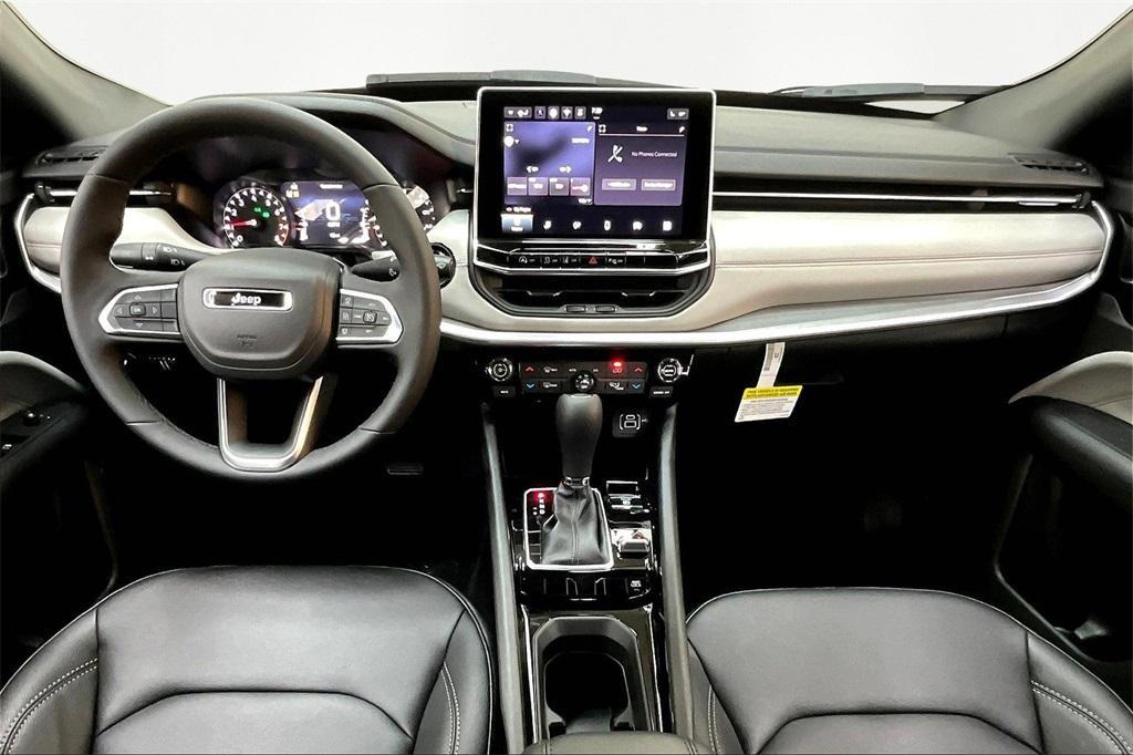 new 2026 Jeep Compass car, priced at $32,538