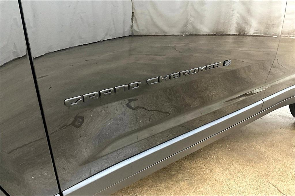 new 2025 Jeep Grand Cherokee car, priced at $47,841