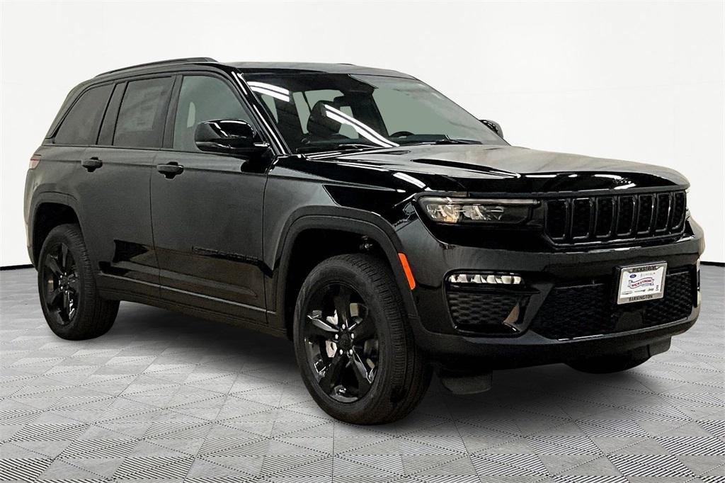 new 2025 Jeep Grand Cherokee car, priced at $47,841