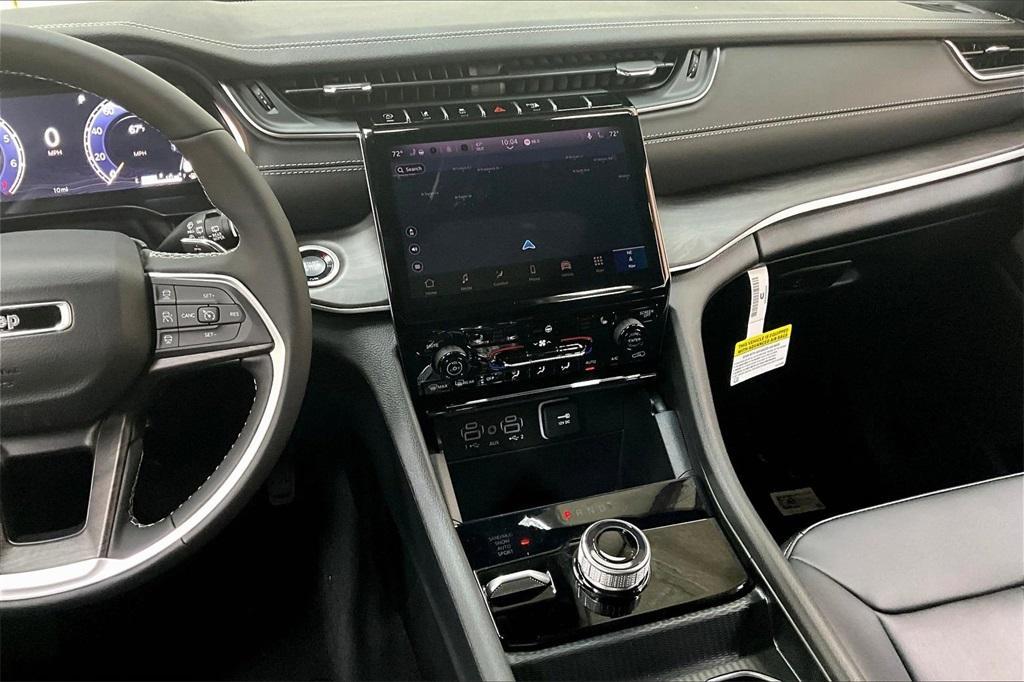 new 2025 Jeep Grand Cherokee car, priced at $47,841