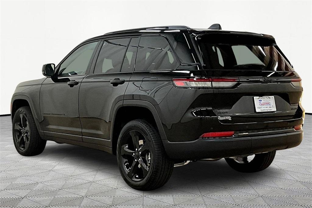 new 2025 Jeep Grand Cherokee car, priced at $47,841