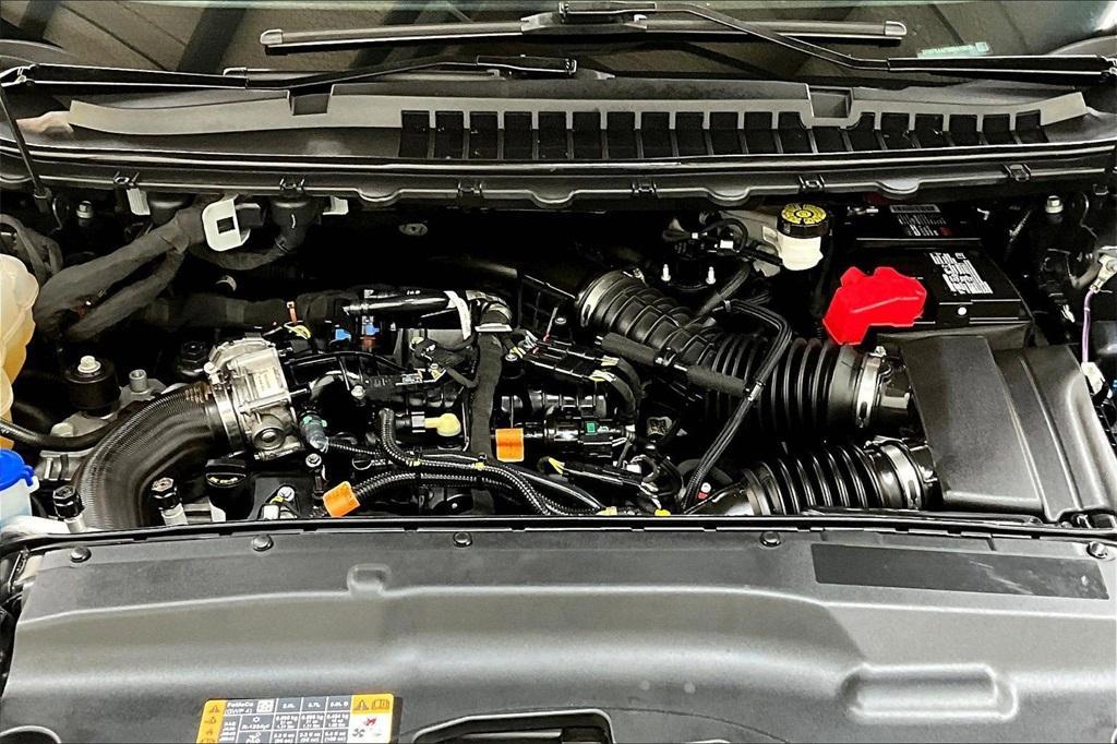 used 2021 Ford Edge car, priced at $30,000