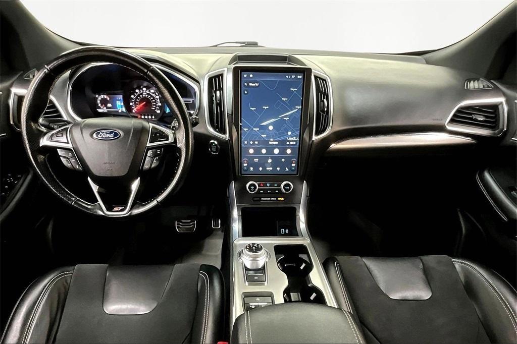 used 2021 Ford Edge car, priced at $30,000