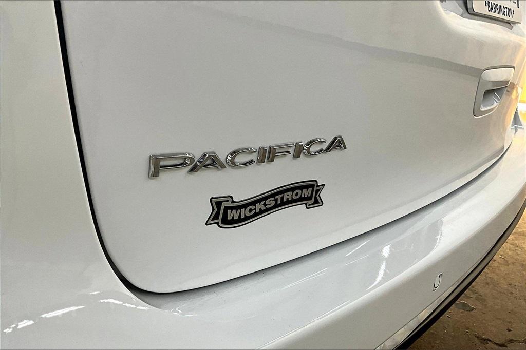 new 2026 Chrysler Pacifica car, priced at $38,597