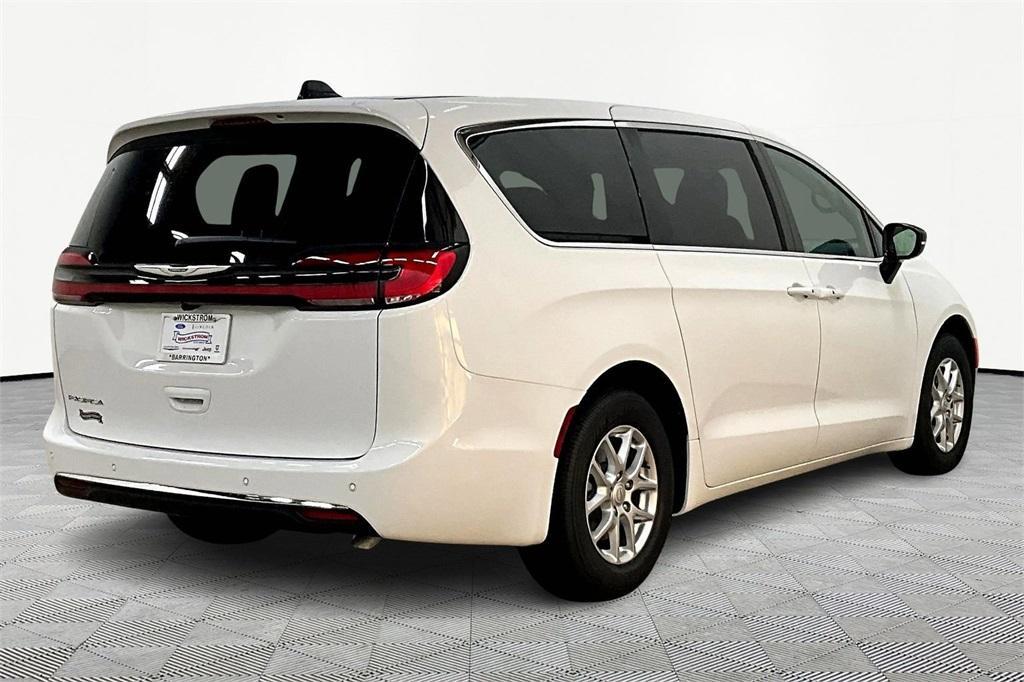 new 2026 Chrysler Pacifica car, priced at $38,597