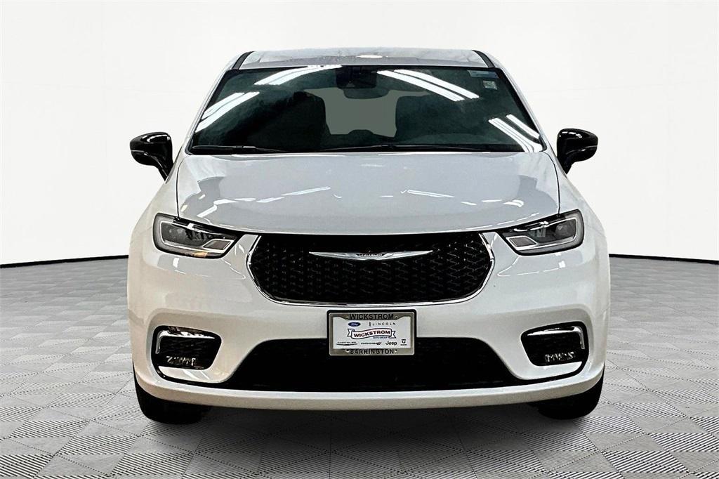 new 2026 Chrysler Pacifica car, priced at $38,597