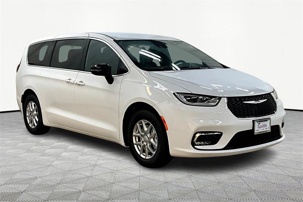 new 2026 Chrysler Pacifica car, priced at $38,597