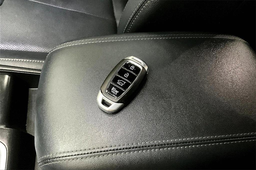 used 2020 Hyundai Santa Fe car, priced at $18,490