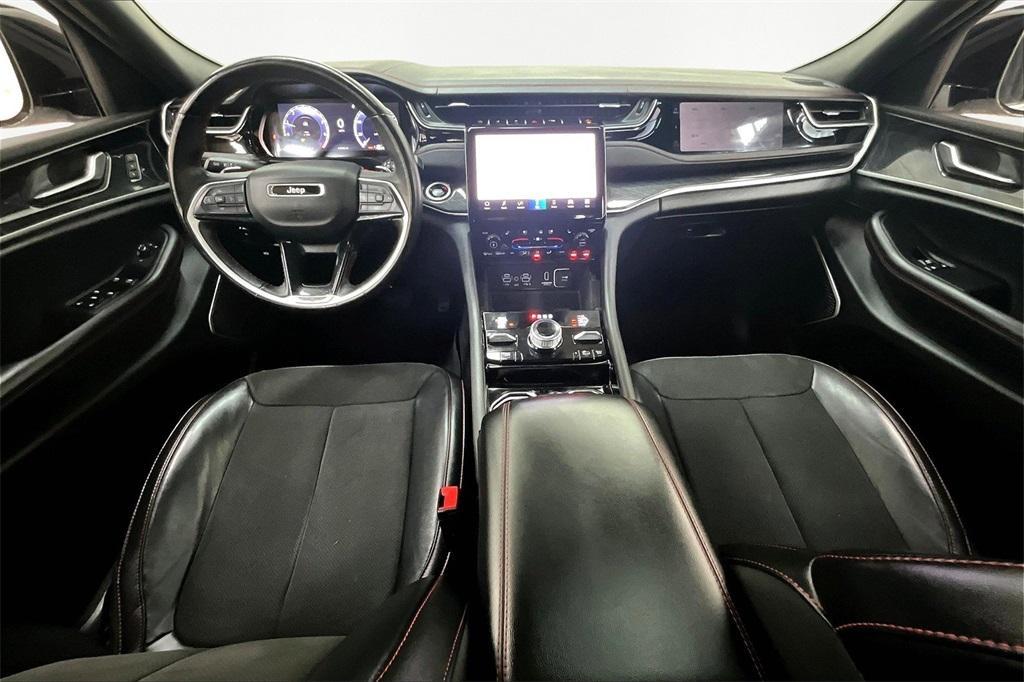 used 2022 Jeep Grand Cherokee car, priced at $28,900