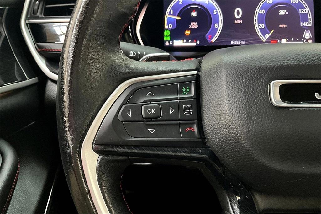 used 2022 Jeep Grand Cherokee car, priced at $28,900