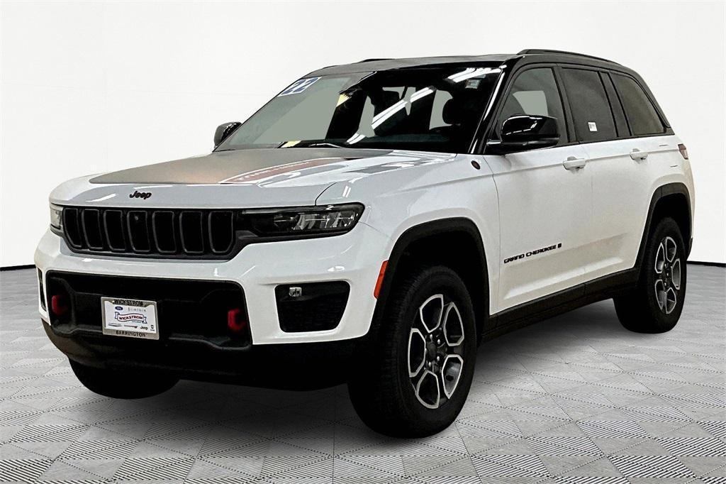 used 2022 Jeep Grand Cherokee car, priced at $28,900