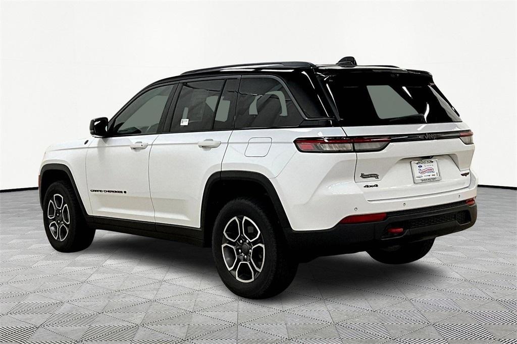 used 2022 Jeep Grand Cherokee car, priced at $28,900