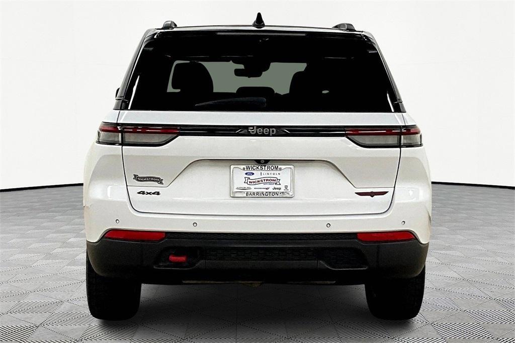 used 2022 Jeep Grand Cherokee car, priced at $28,900