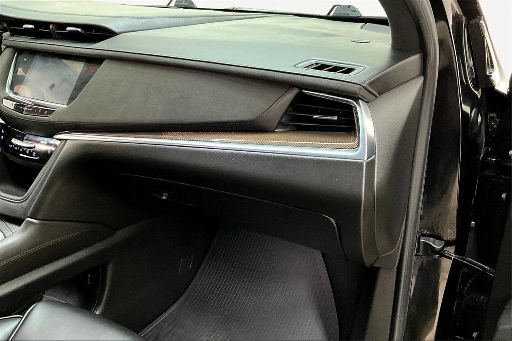 used 2018 Cadillac XT5 car, priced at $23,000