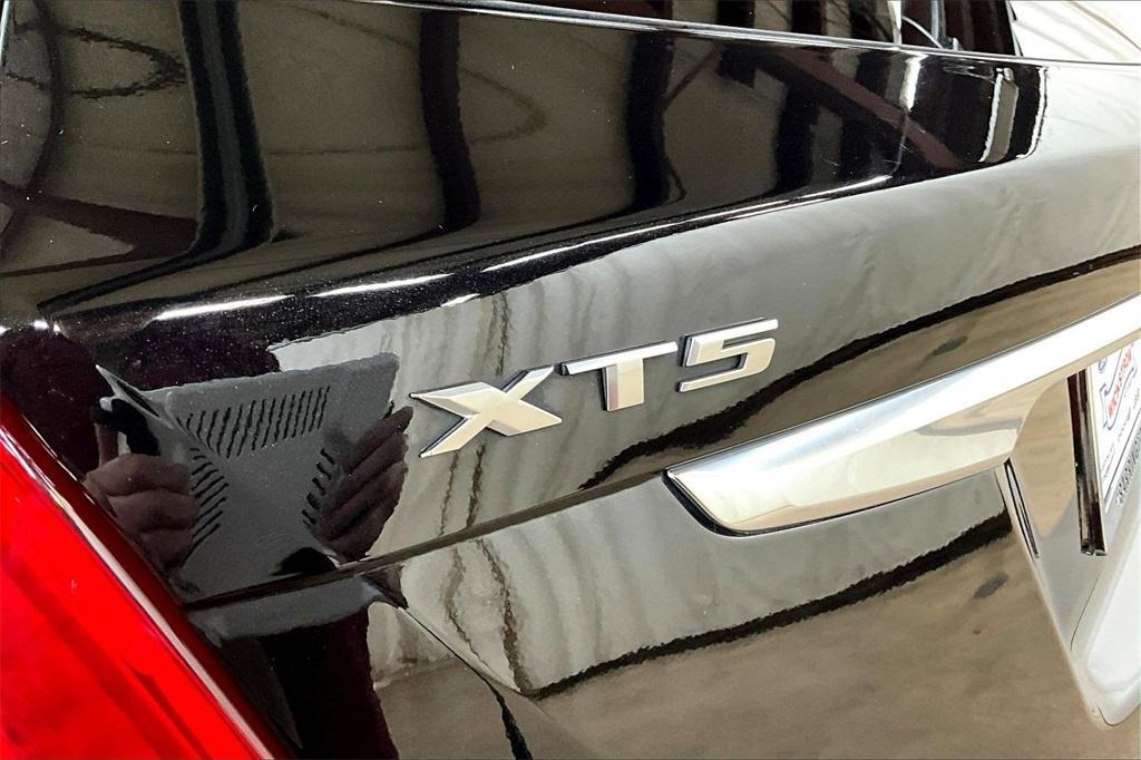 used 2018 Cadillac XT5 car, priced at $23,000