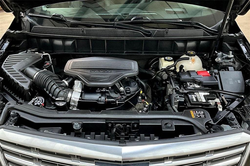 used 2018 Cadillac XT5 car, priced at $23,000