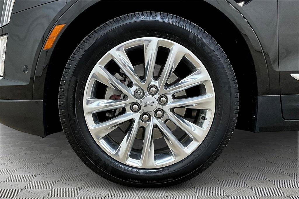 used 2018 Cadillac XT5 car, priced at $23,000
