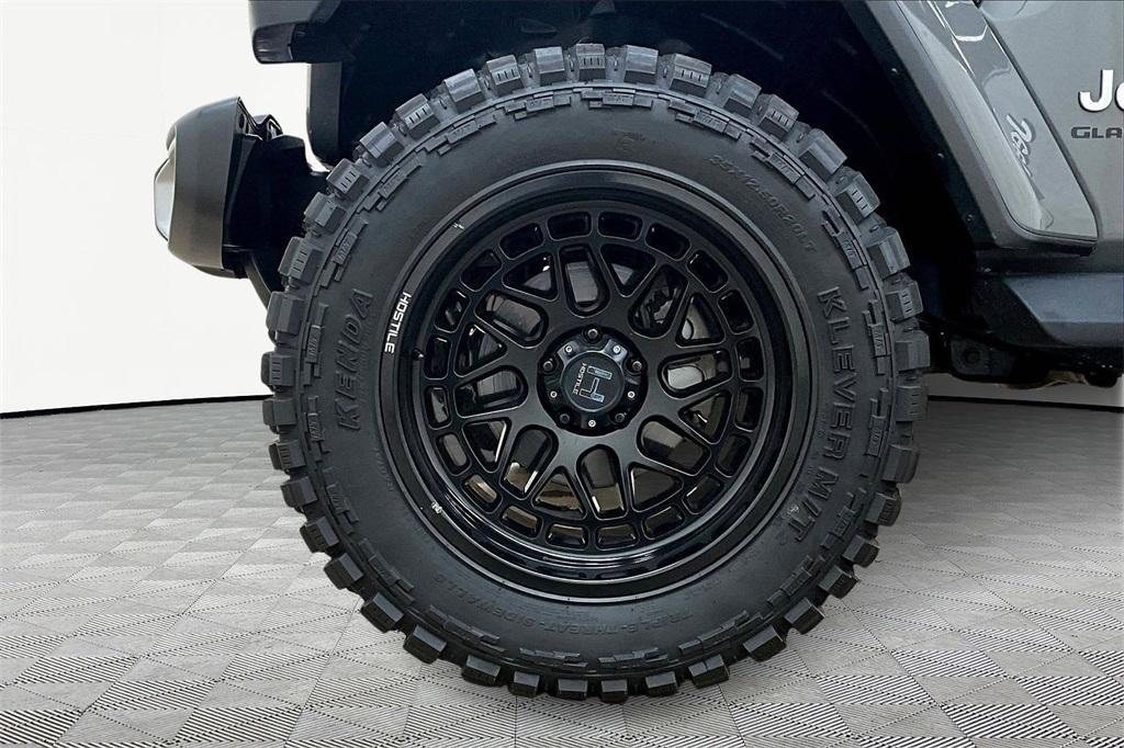 used 2021 Jeep Gladiator car, priced at $25,000