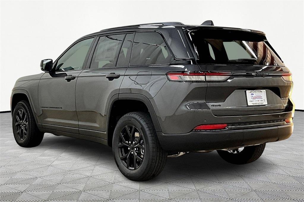 new 2025 Jeep Grand Cherokee car, priced at $41,716