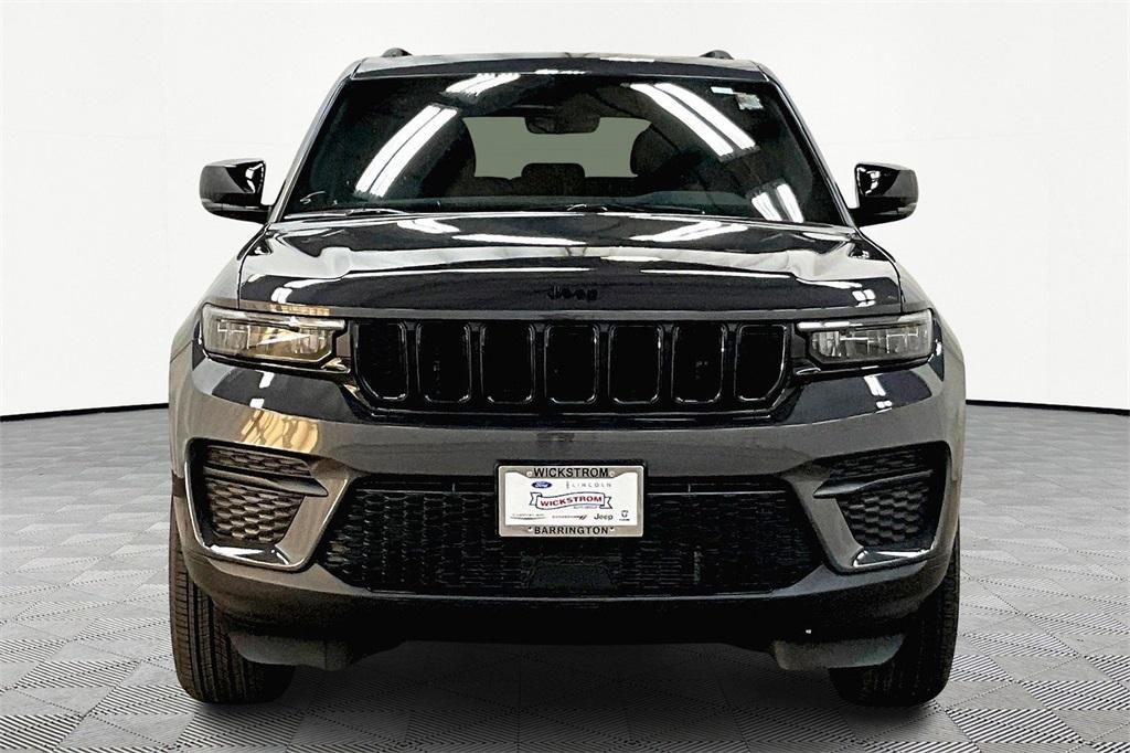 new 2025 Jeep Grand Cherokee car, priced at $41,716