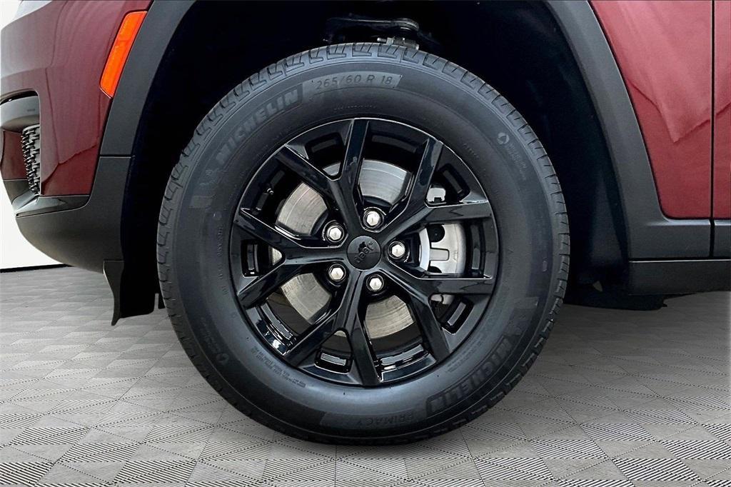 used 2025 Jeep Grand Cherokee L car, priced at $38,900