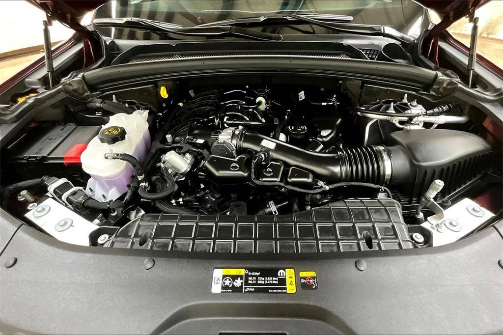 used 2025 Jeep Grand Cherokee L car, priced at $38,900