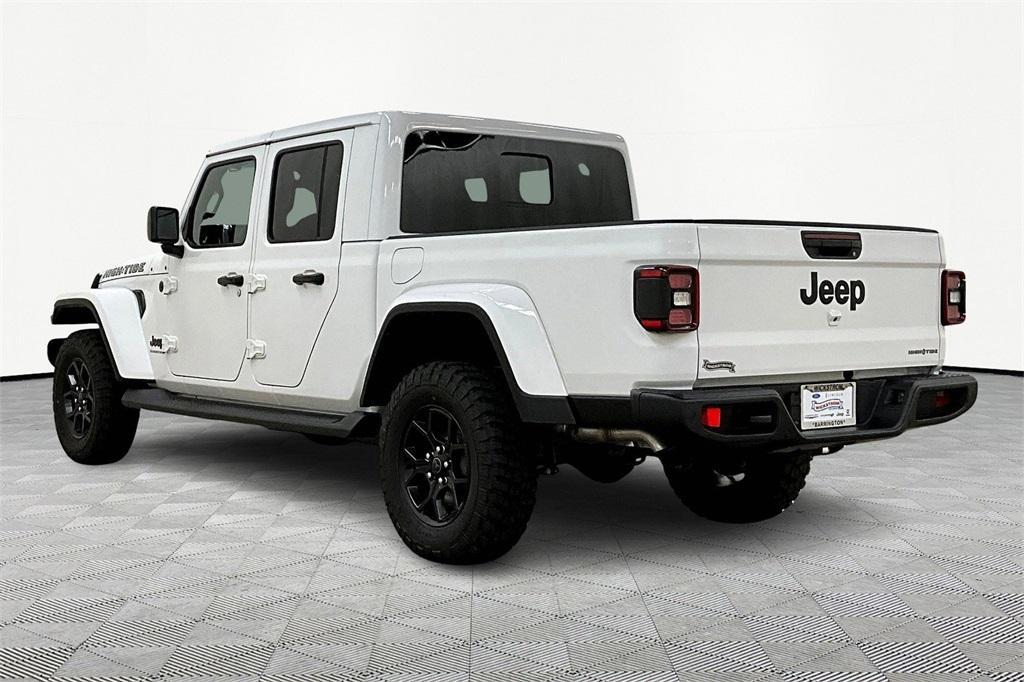 new 2025 Jeep Gladiator car, priced at $43,322