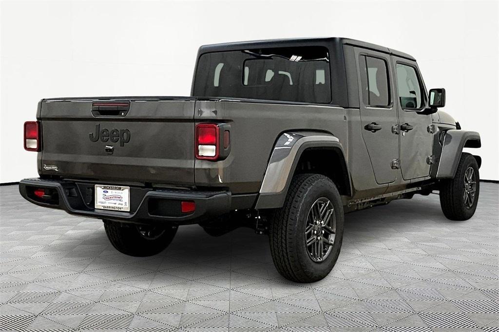 new 2026 Jeep Gladiator car, priced at $48,225