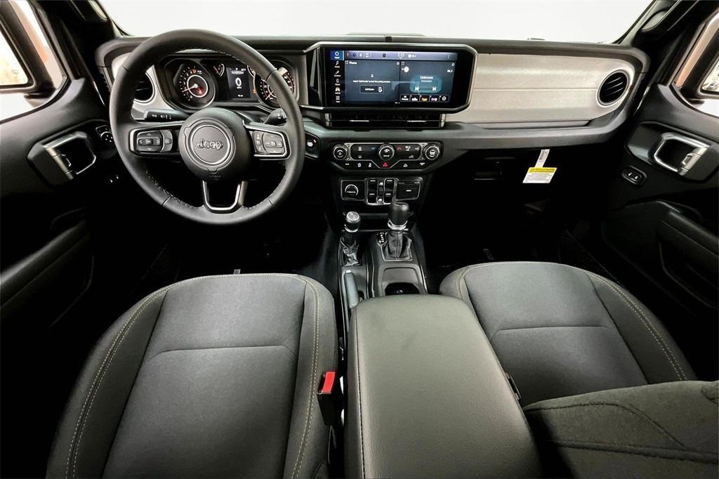 new 2026 Jeep Gladiator car, priced at $48,225