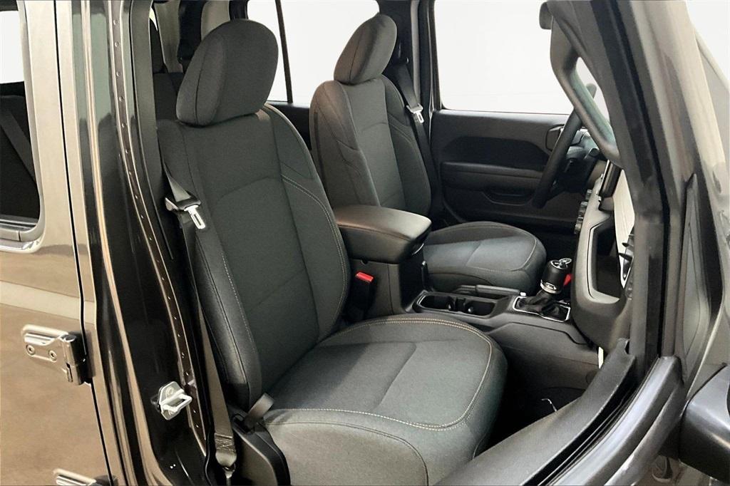 new 2026 Jeep Gladiator car, priced at $48,225