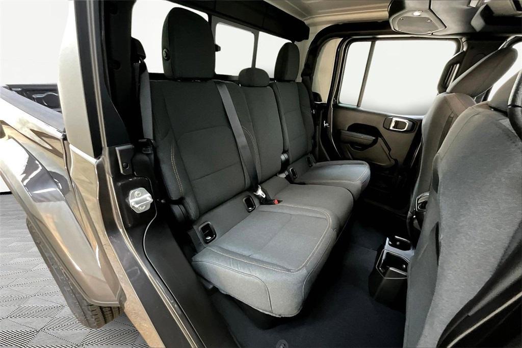 new 2026 Jeep Gladiator car, priced at $48,225