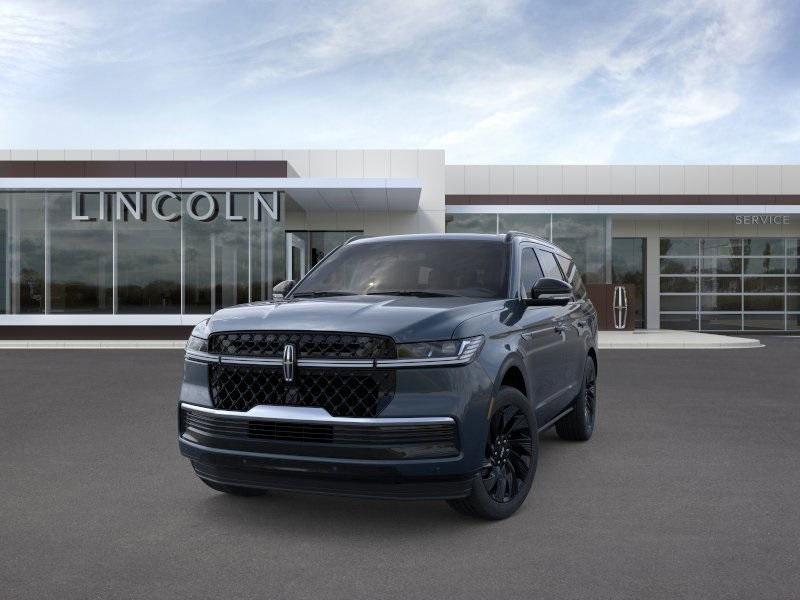 new 2025 Lincoln Navigator car, priced at $109,525