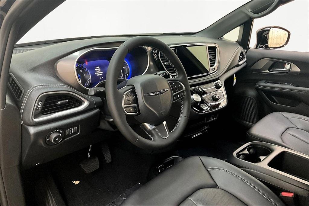 new 2026 Chrysler Pacifica car, priced at $38,597